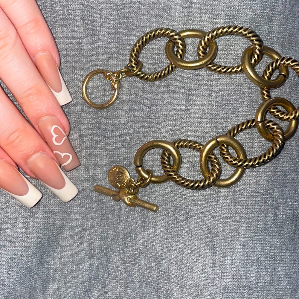 GOLD JNY BRACELET